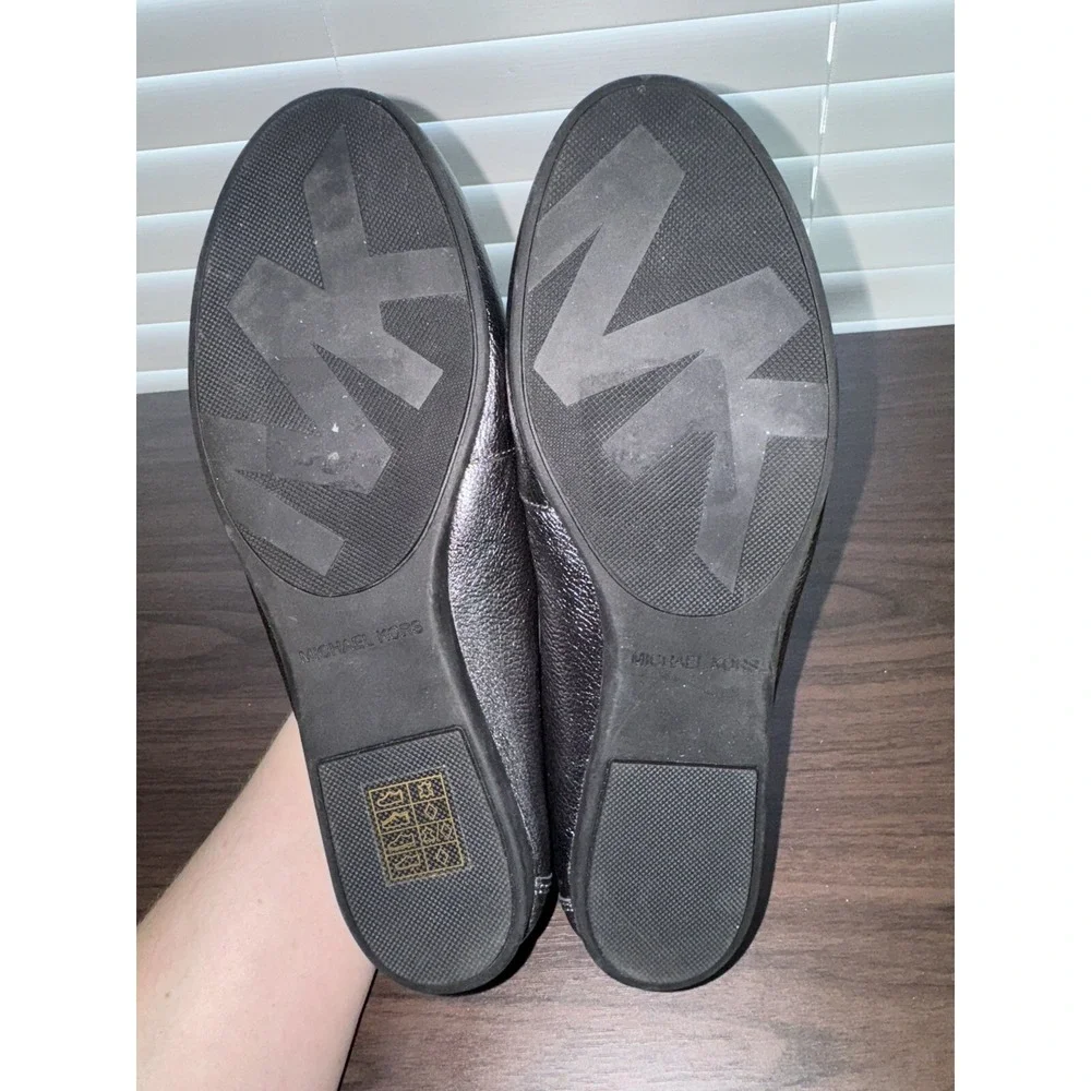 Michael Kors Loafers Womens 9M Suki‎ Lock Charm Moccasin Gunmetal Gray Flat Shoe
